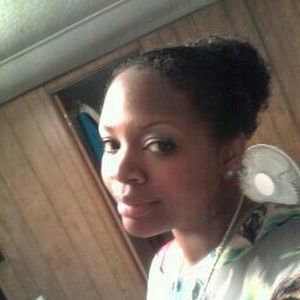 Meet your Posher, Lakeisha